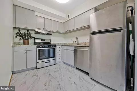 4410 Oglethorpe St #317, Hyattsville, MD 20781