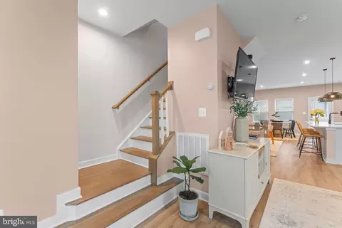 Entry Way - 160 Lyons Creek Dr, Laurel, MD 20708 photo 21 of 24