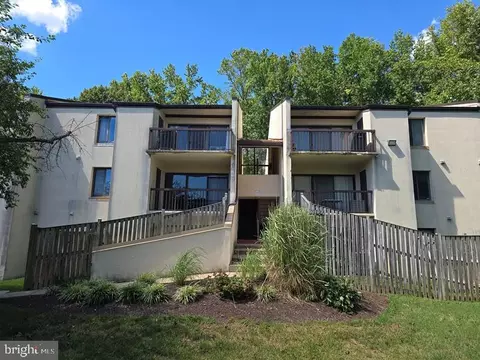 10102 Campus Way S #201-4B, Marlboro, MD 20774