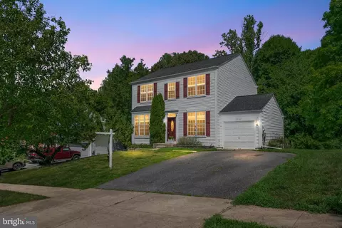 13716 Carlene Dr, Marlboro, MD 20772