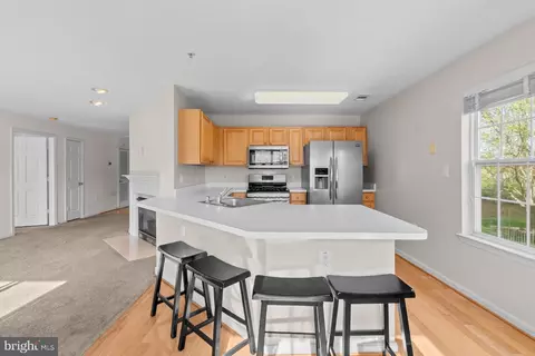 15608 Everglade Ln #D201, Bowie, MD 20716