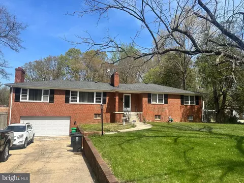 9428 Victoria Dr, Marlboro, MD 20772