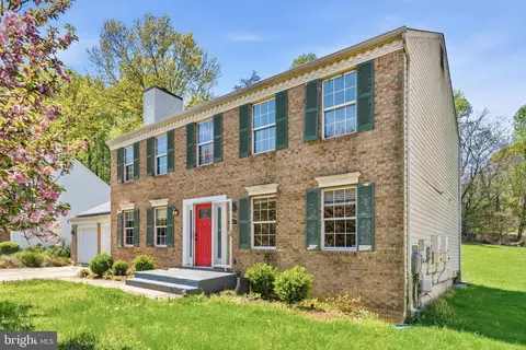 6705 Cherryfield Rd, Fort Washington, MD 20744