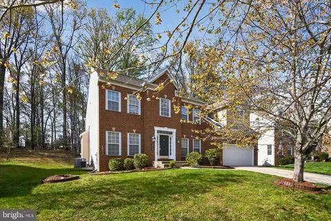 Exterior - 9009 Eldon Dr, Clinton, MD 20735 photo 5 of 6
