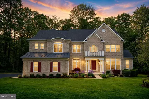 6602 Green Branch Ln, Marlboro, MD 20772