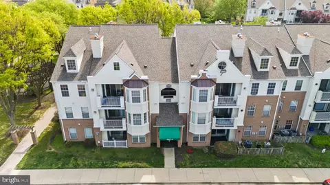 8951 Town Center Cir #303, Marlboro, MD 20774
