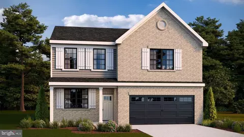 5208 Manor Park Dr, Marlboro, MD 20772