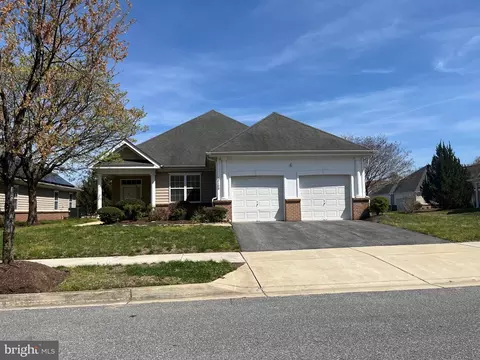13109 Fox Bow Dr, Marlboro, MD 20774