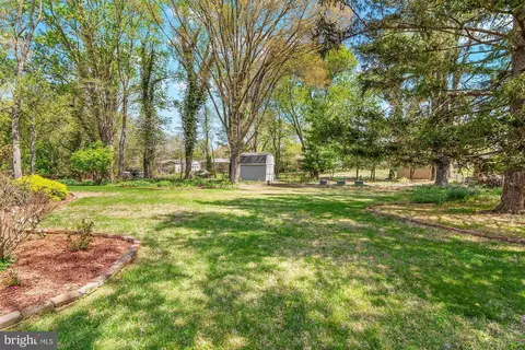 Exterior - 7616 Earnshaw Dr, Brandywine, MD 20613 photo 11 of 14