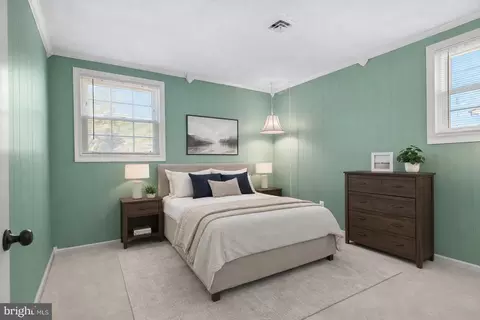 Bedroom - 7616 Earnshaw Dr, Brandywine, MD 20613 photo 6 of 8
