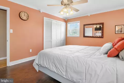 Bedroom - 7616 Earnshaw Dr, Brandywine, MD 20613 photo 3 of 8