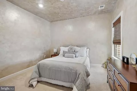 Bedroom - 1202 Patuxent Greens Dr, Laurel, MD 20708 photo 6 of 7