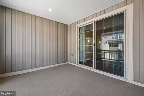Exterior - 1202 Patuxent Greens Dr, Laurel, MD 20708 photo 3 of 5