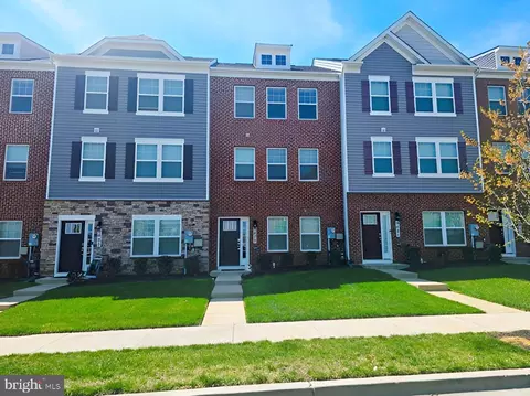 9623 Fagan Dr, Bowie, MD 20721