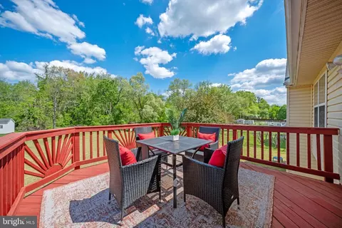 Exterior - 12908 Windbrook Dr, Clinton, MD 20735 photo 3 of 12
