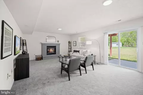 Living - 12908 Windbrook Dr, Clinton, MD 20735 photo 3 of 3