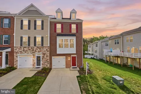 3410 Gentle Breeze Dr, Marlboro, MD 20772