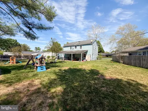 4717 Ramsgate Ln, Bowie, MD 20715 photo 2