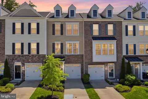 5107 Forest Pines Dr, Marlboro, MD 20772
