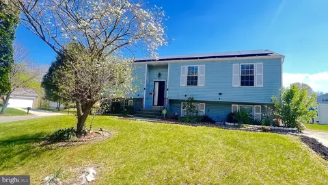 600 Castlewood Pl, Marlboro, MD 20774
