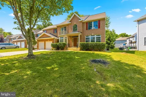 10106 Bartley Way, Lanham, MD 20706