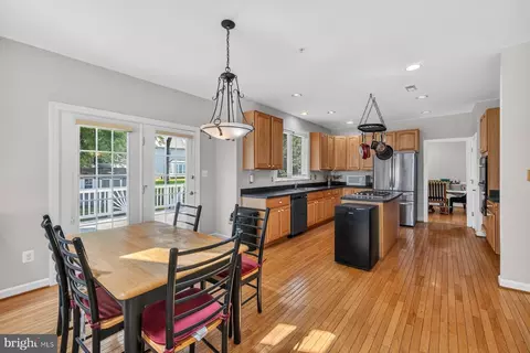 Kitchen - 10106 Bartley Way, Lanham, MD 20706 photo 2 of 5