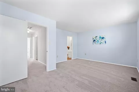 Bedroom - 14927 Cherrywood Dr #5F, Laurel, MD 20707 photo 2 of 4