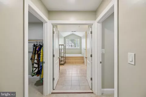 Entry Way - 11603 Brigit Ct, Bowie, MD 20720 photo 5 of 20