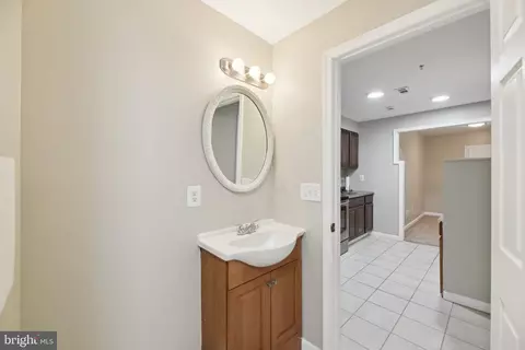 Entry Way - 11603 Brigit Ct, Bowie, MD 20720 photo 16 of 20