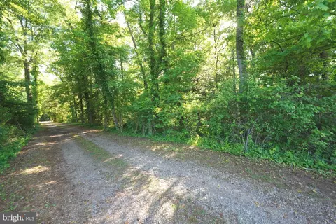 Greenbelt Road, Lanham, MD 20706 photo 10