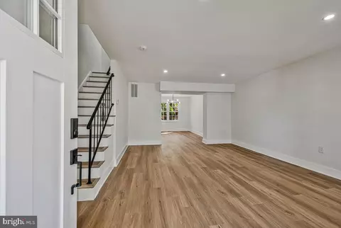 Entry Way - 8493 Imperial Dr #6-B, Laurel, MD 20708 photo 1 of 3