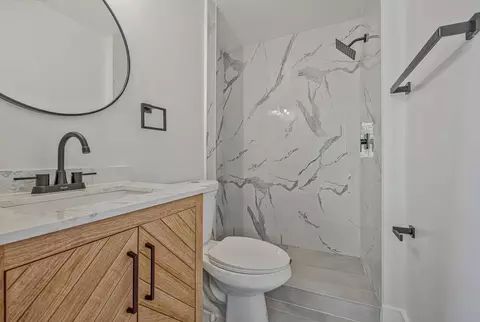 Bath - 8493 Imperial Dr #6-B, Laurel, MD 20708 photo 2 of 3