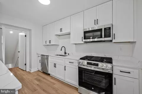 Entry Way - 8493 Imperial Dr #6-B, Laurel, MD 20708 photo 3 of 3