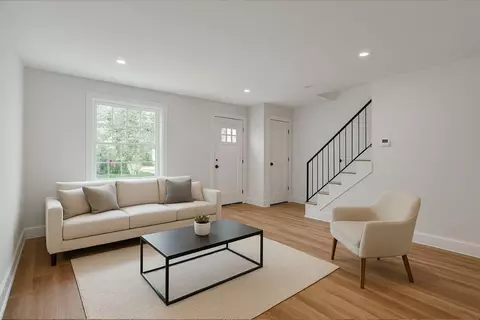 Living - 8493 Imperial Dr #6-B, Laurel, MD 20708 photo 1 of 3