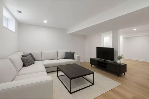 Living - 8493 Imperial Dr #6-B, Laurel, MD 20708 photo 3 of 3
