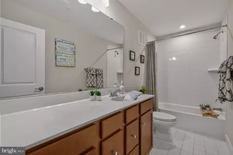 Bath - 10423 John Glenn St, Lanham, MD 20706 photo 3 of 3