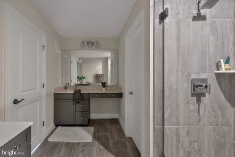 Bath - 10423 John Glenn St, Lanham, MD 20706 photo 2 of 3