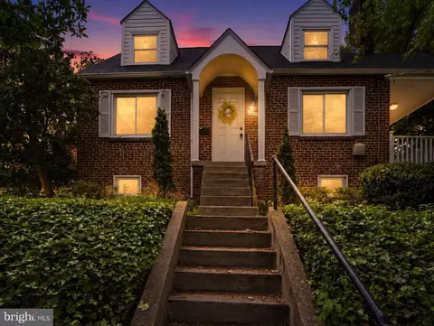 5507 Gallatin St, Hyattsville, MD 20781