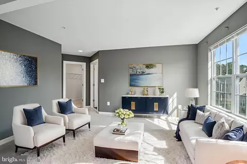 Living - 6201 Savannah Dr, Brandywine, MD 20613 photo 5 of 6