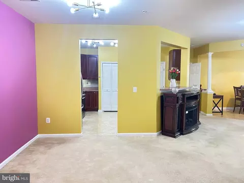 Living - 2001 Connor Ct #704D, Bowie, MD 20721 photo 3 of 5