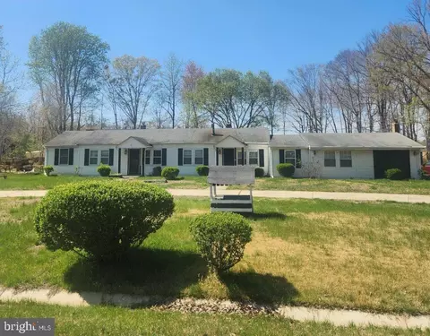 Other - 13621 Tower Rd, Brandywine, MD 20613 photo 4 of 9