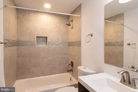 Bath - 12111 Windbrook Dr, Clinton, MD 20735 photo 4 of 5