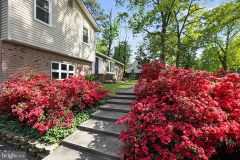 Exterior - 14004 S Springfield Rd, Brandywine, MD 20613 photo 5 of 21