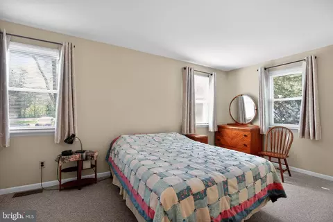 Bedroom - 14004 S Springfield Rd, Brandywine, MD 20613 photo 2 of 4
