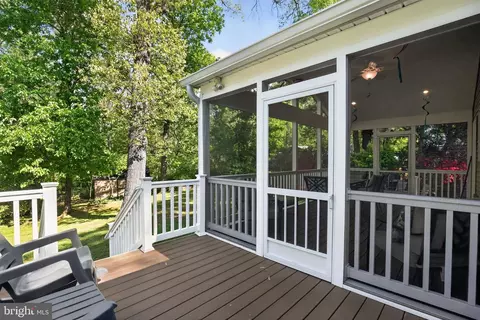 Exterior - 14004 S Springfield Rd, Brandywine, MD 20613 photo 8 of 21