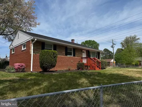 6622 Lacona St, District Heights, MD 20747