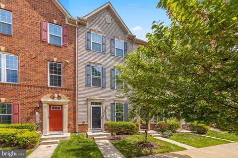 10528 Galena Ln, Marlboro, MD 20772