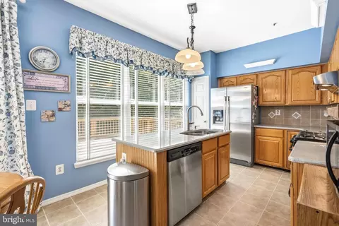 Kitchen - 12301 Quilt Patch Ln, Bowie, MD 20720 photo 2 of 3