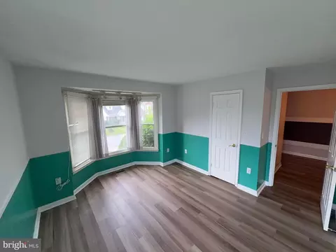 Living - 9348 Creekview Dr, Laurel, MD 20708 photo 36 of 37
