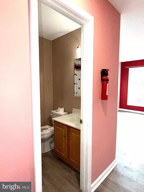 Entry Way - 9348 Creekview Dr, Laurel, MD 20708 photo 5 of 39